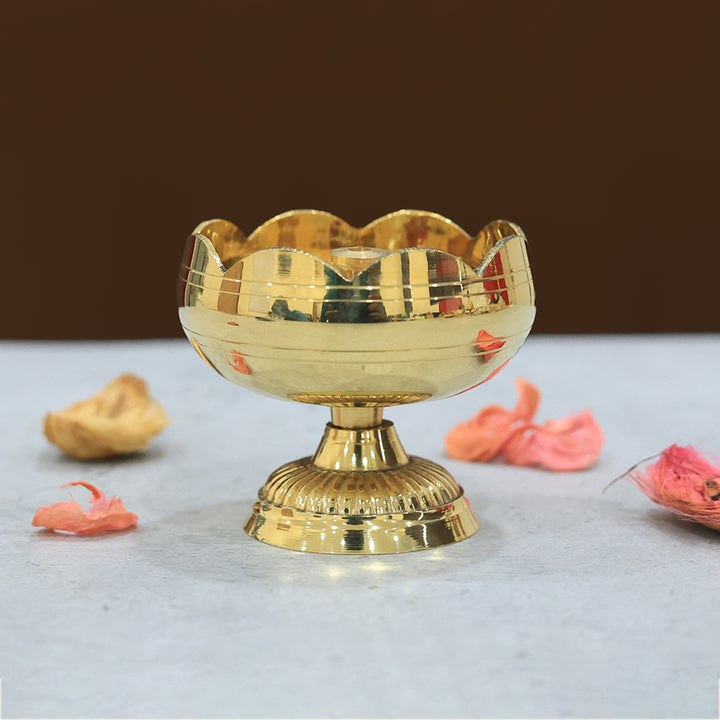 2.5" Brass Deepam with Rudra Center (Tomato Shaped)