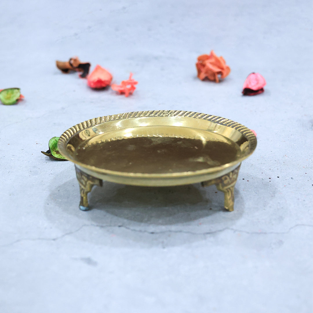 4.5" Wide Brass Plate with Stand