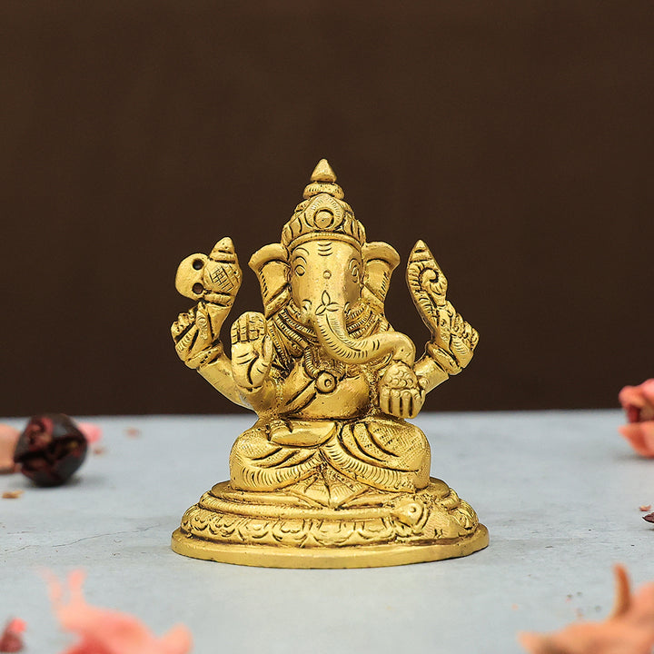 3.5” Brass Oval Base Ganesh