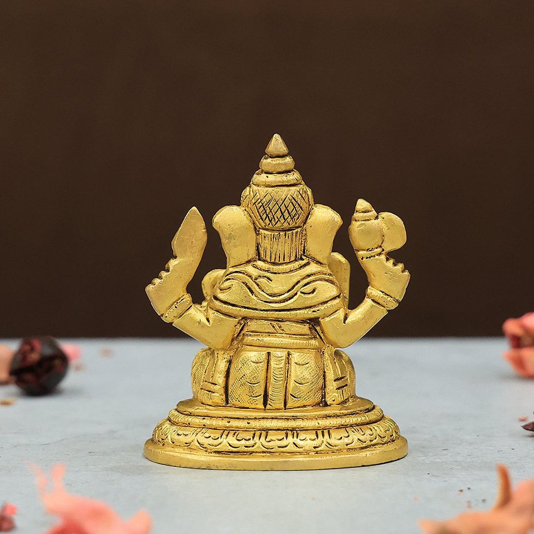 3.5” Brass Oval Base Ganesh